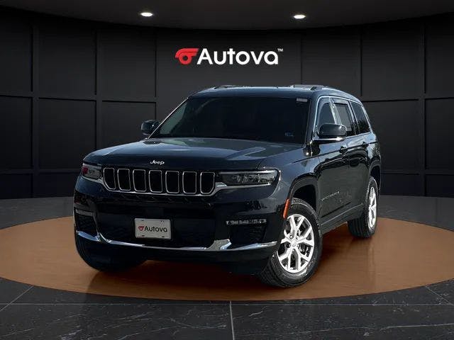 2022 Jeep Grand Cherokee L Limited (16414A) Main Image