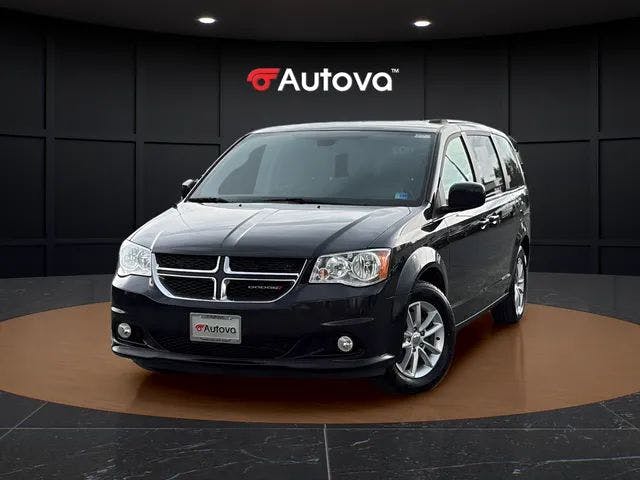 2019 Dodge Grand Caravan SXT (16377A) Main Image