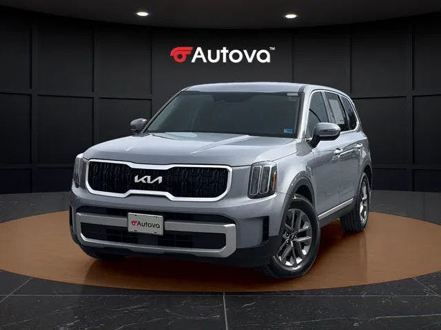 2023 Kia Telluride LX (16592) Main Image