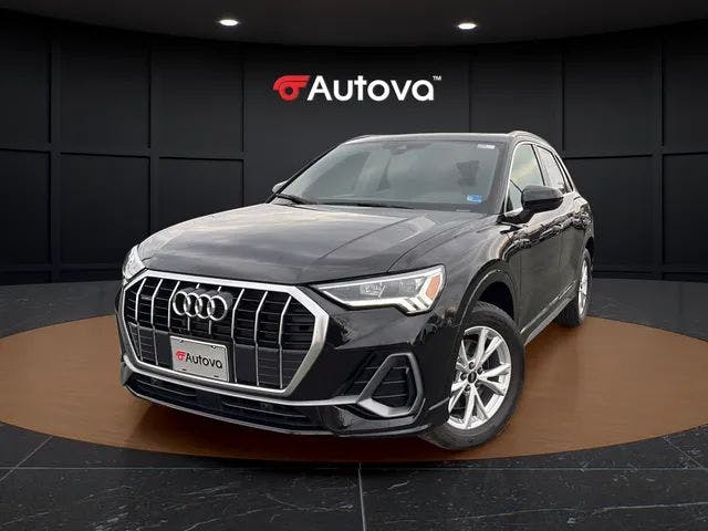 2023 Audi Q3 Premium Plus (16564) Main Image