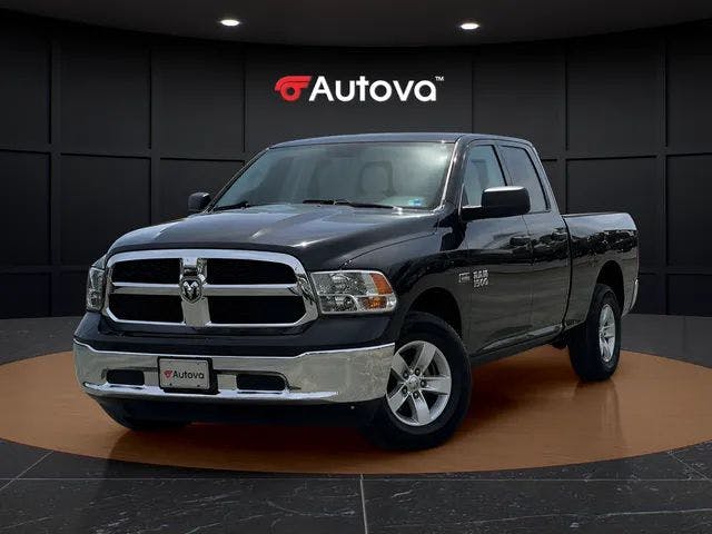 2024 Ram 1500 Classic SLT (16641) Main Image