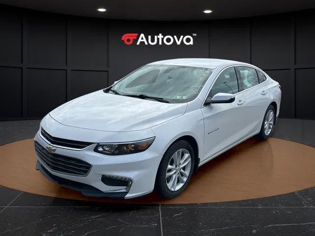 2017 Chevrolet Malibu LT (16643) Main Image