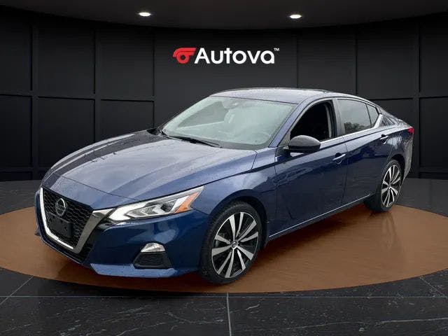 2022 Nissan Altima 2.5 SR (16751) Main Image