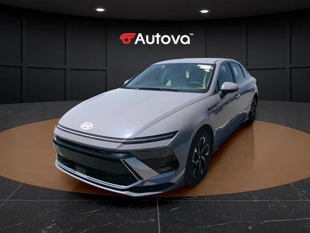 2025 Hyundai Sonata SEL (16777) Main Image