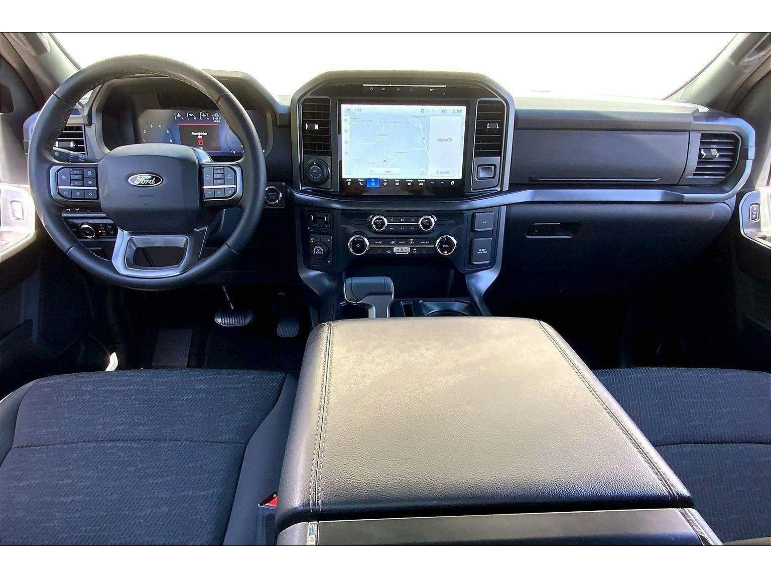 2024 Ford F150 XLT (K664841) Photo 12