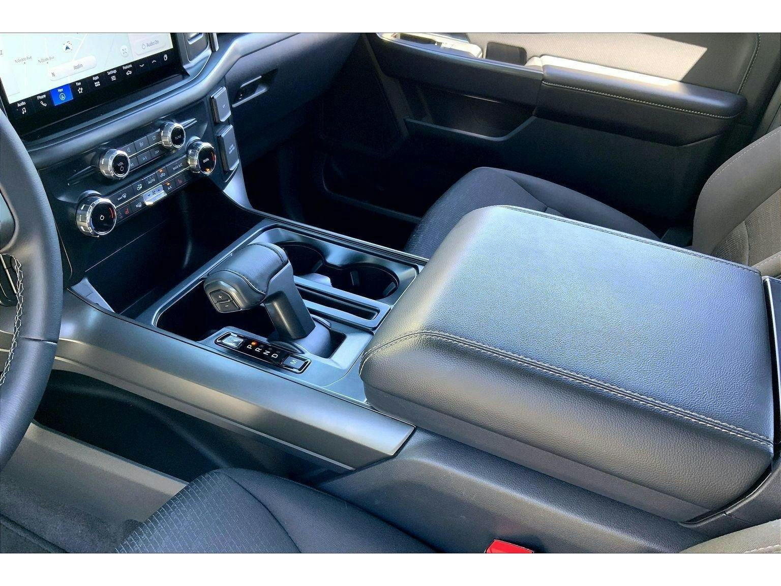 2024 Ford F150 XLT (K664841) Photo 14