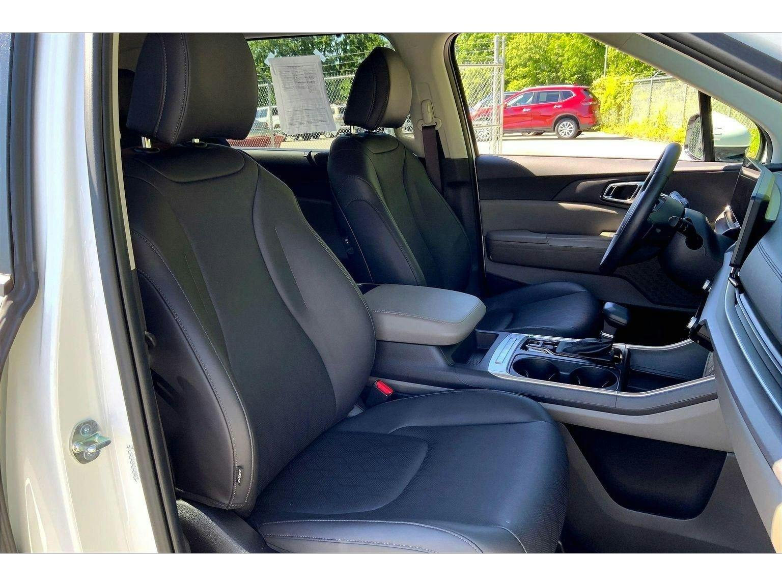 2026 Kia Carnival EX (K8618551) Photo 6