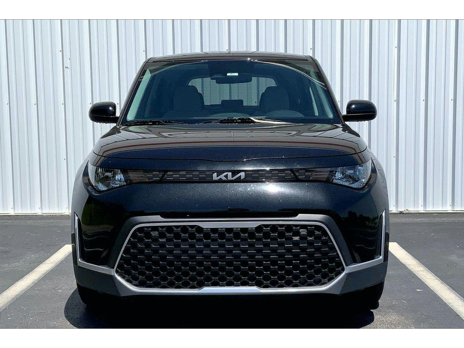 2023 Kia Soul LX (K8620501) Photo 2