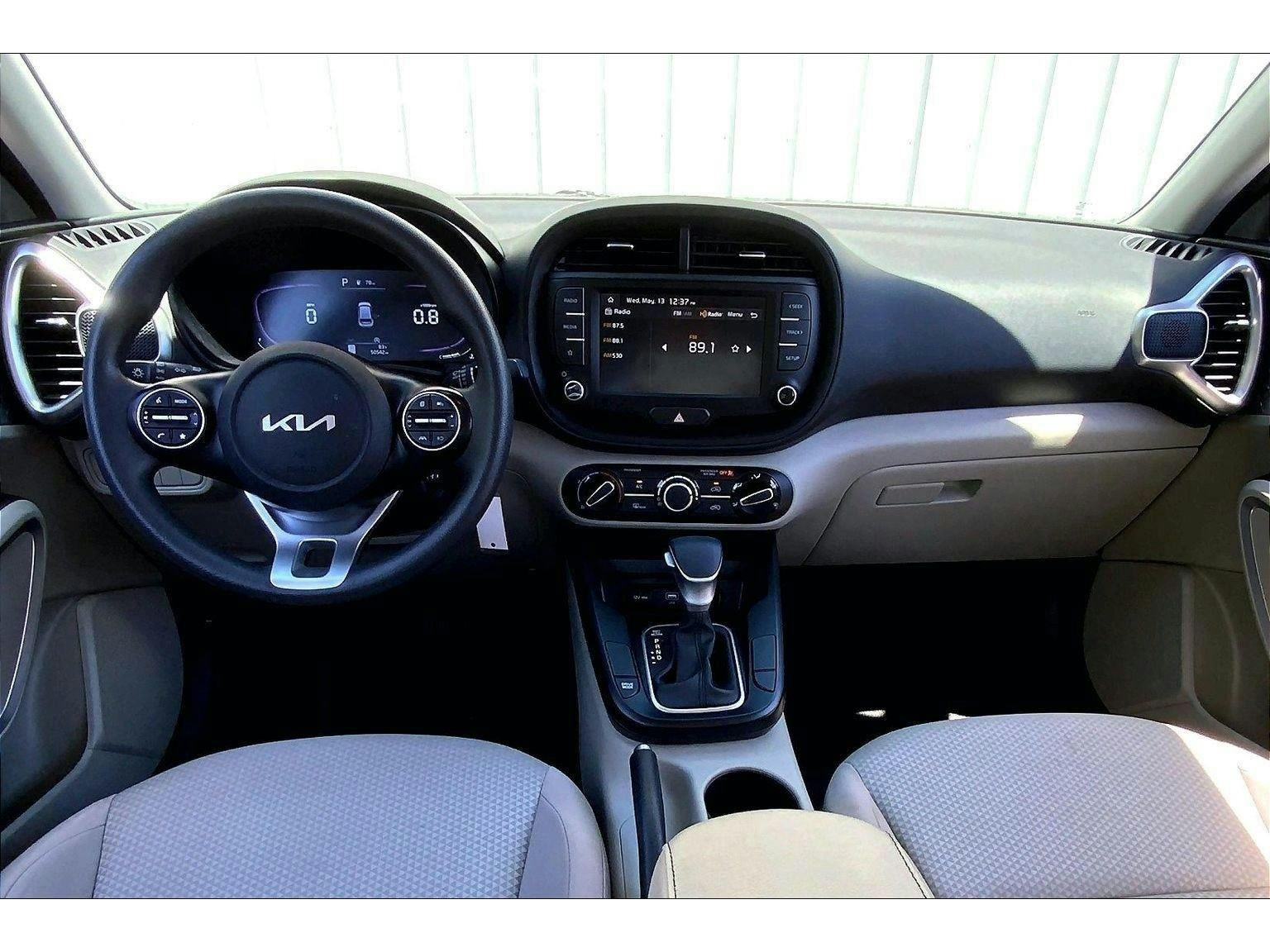 2023 Kia Soul LX (K8620501) Photo 11