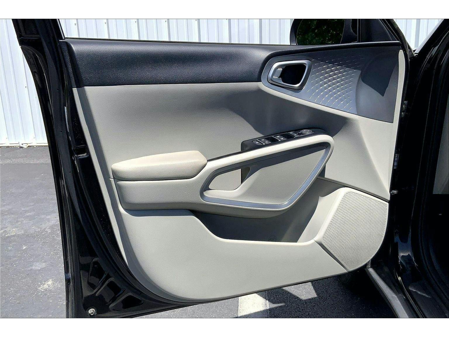 2023 Kia Soul LX (K8620501) Photo 18