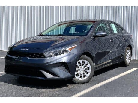 2022 Kia Forte FE 