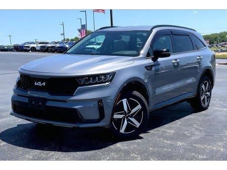 2022 Kia Sorento S 