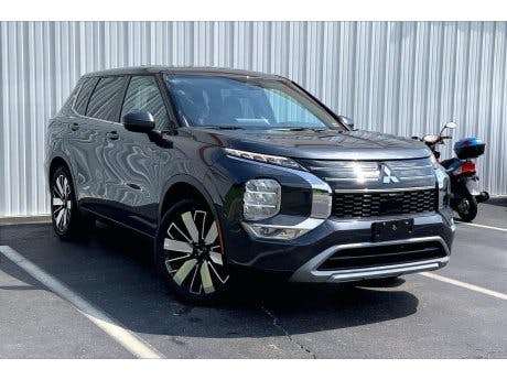 2025 Mitsubishi Outlander  