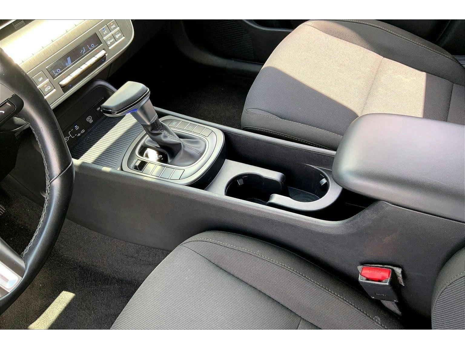 2025 Hyundai KONA SEL (K66531) Photo 13
