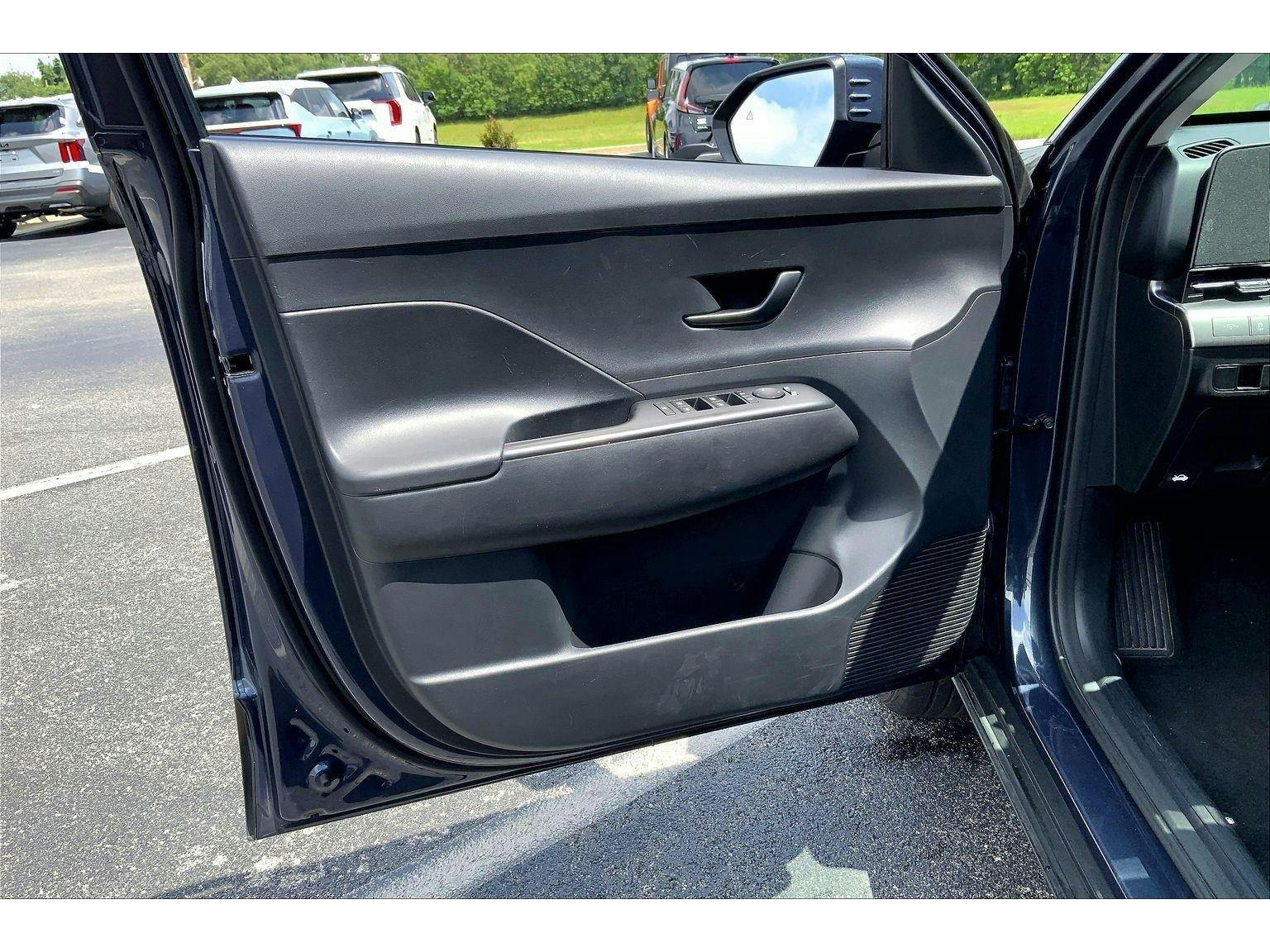 2025 Hyundai KONA SEL (K66531) Photo 18