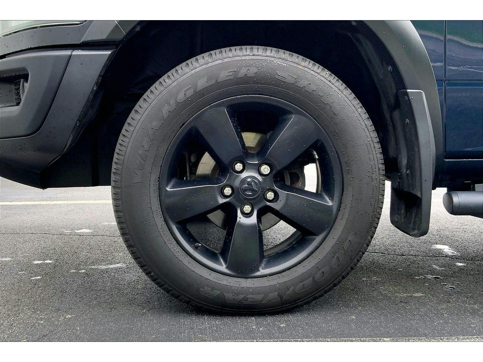 2020 Ram 1500 Classic Warlock (K66540) Photo 8