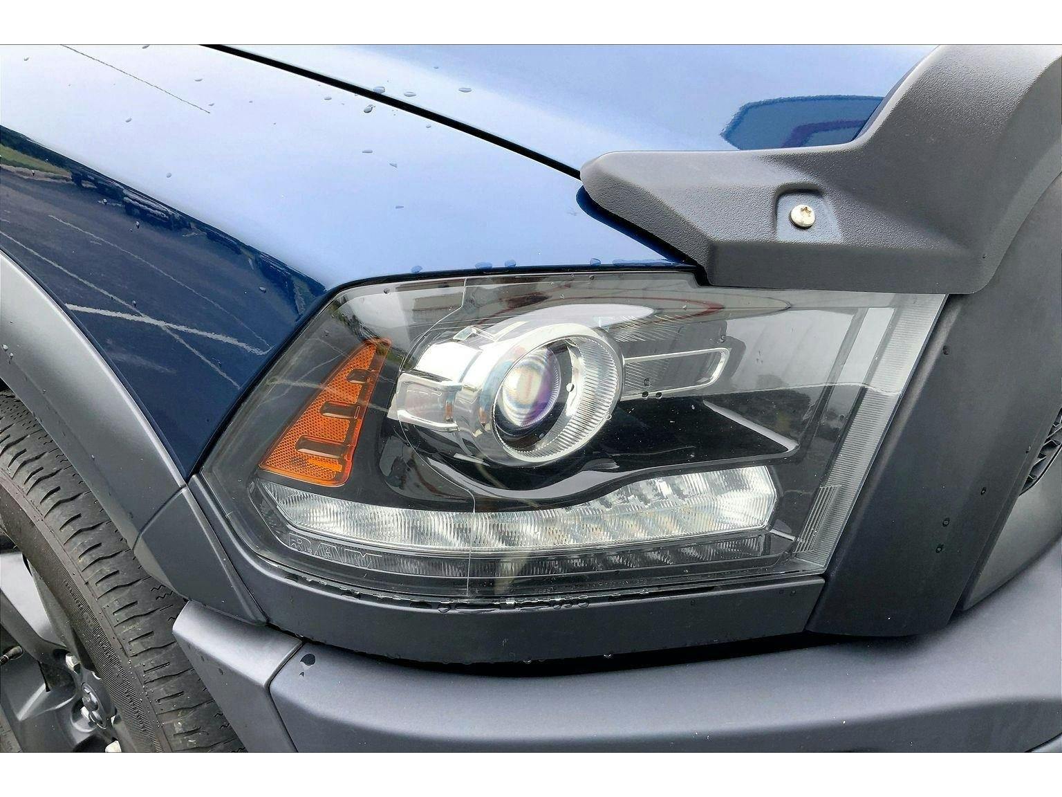 2020 Ram 1500 Classic Warlock (K66540) Photo 25