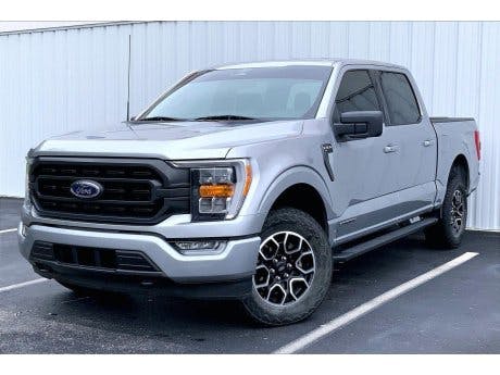 2022 Ford F150 XLT 