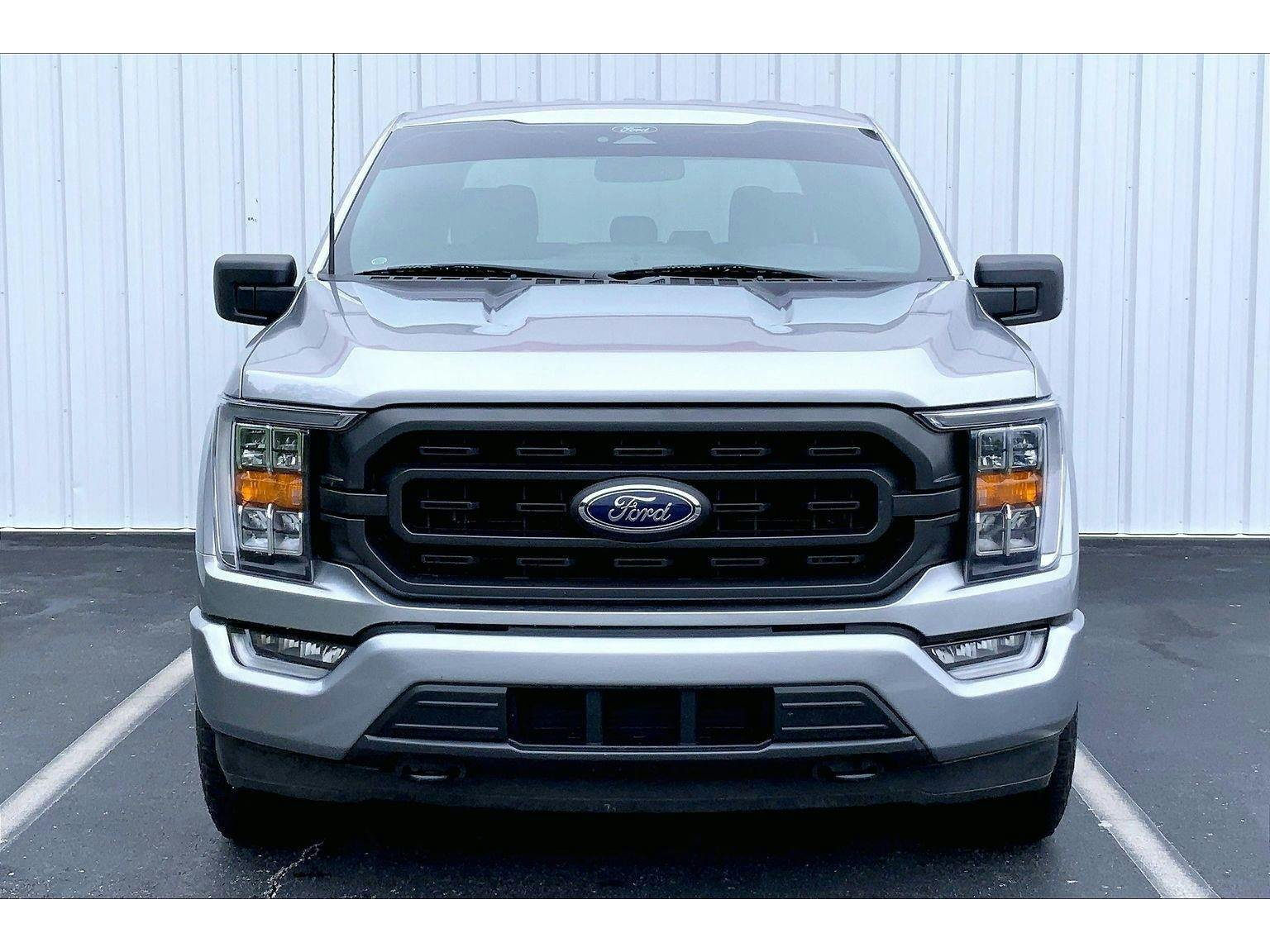 2022 Ford F150 XLT (K66548) Photo 2
