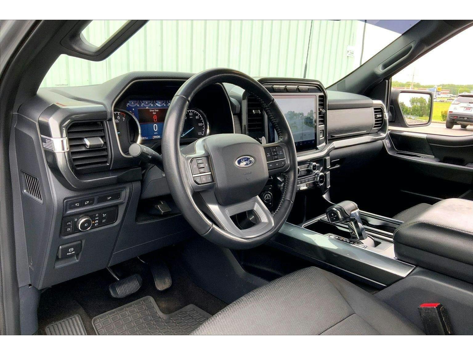 2022 Ford F150 XLT (K66548) Photo 12