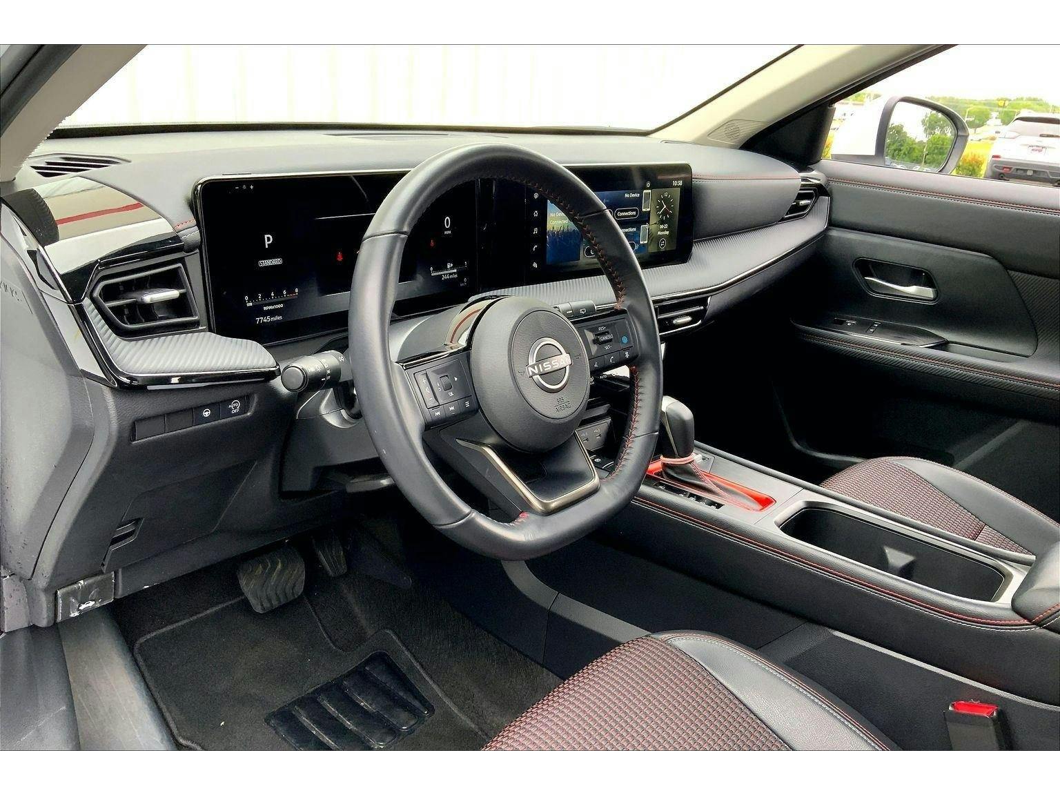 2025 Nissan Kicks SR (K8623611) Photo 12