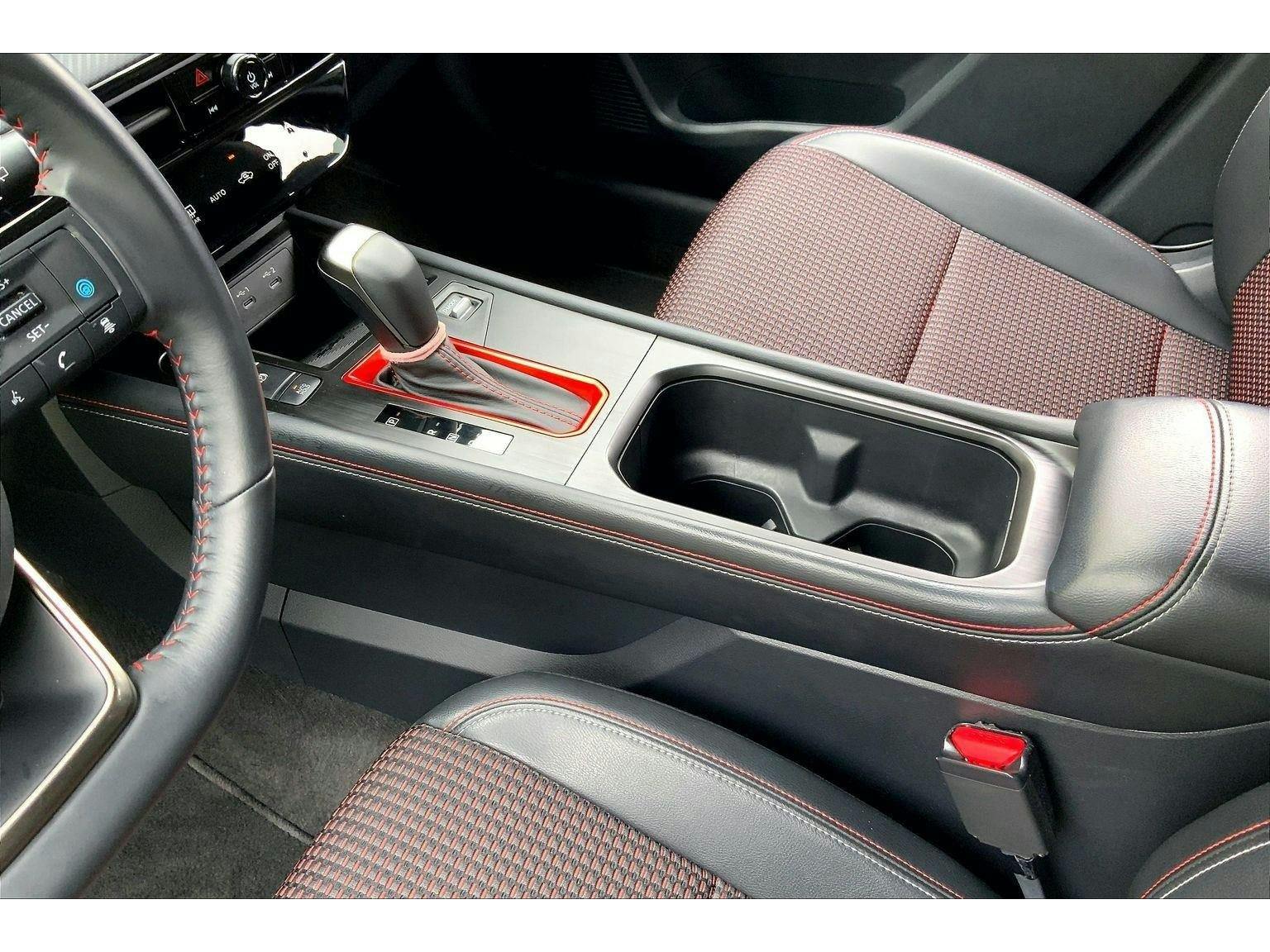 2025 Nissan Kicks SR (K8623611) Photo 15
