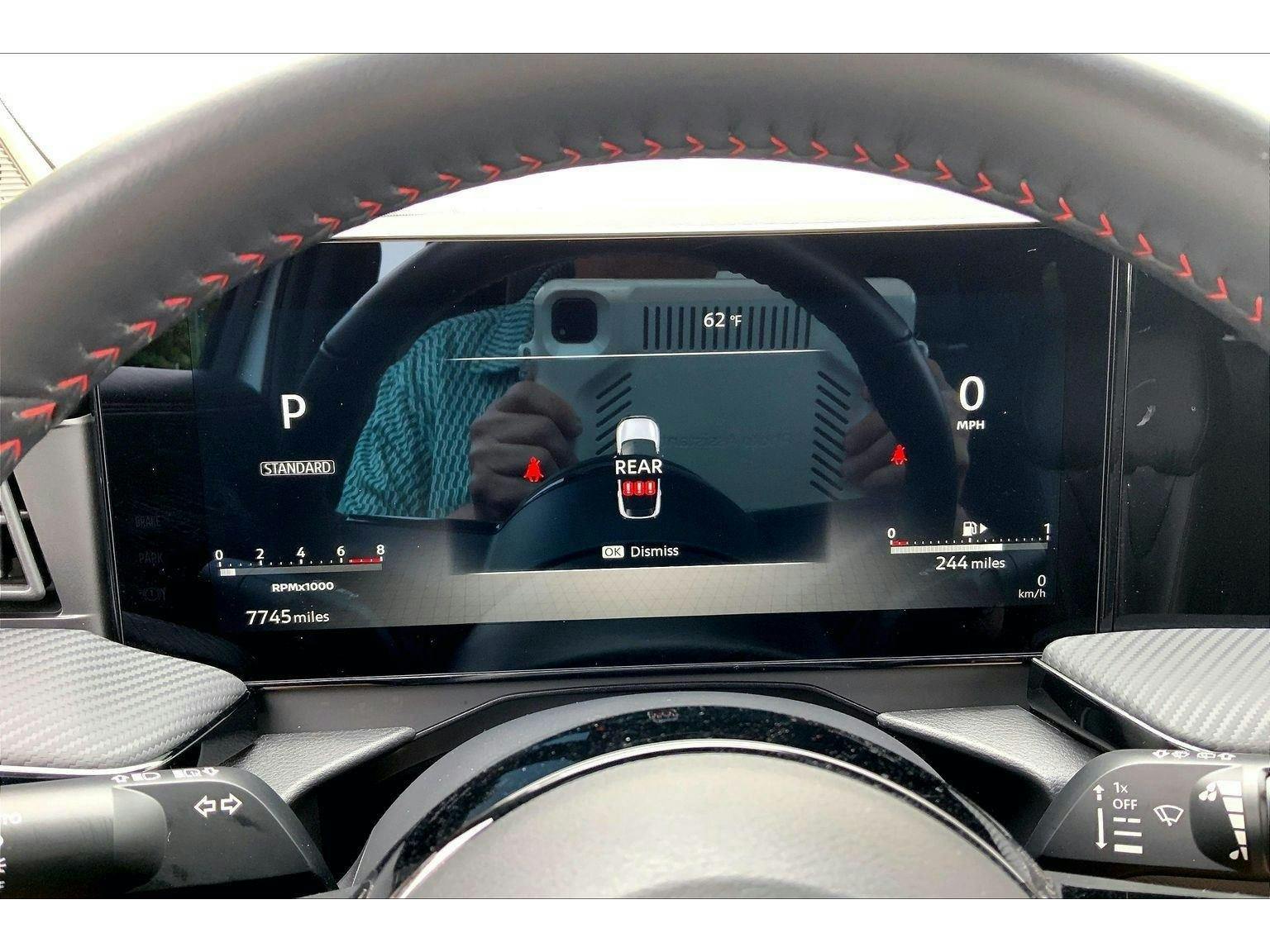2025 Nissan Kicks SR (K8623611) Photo 18