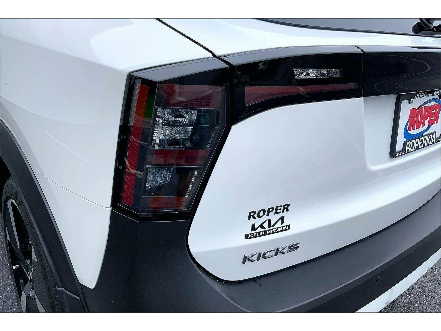 2025 Nissan Kicks SR (K8623611) Photo 27
